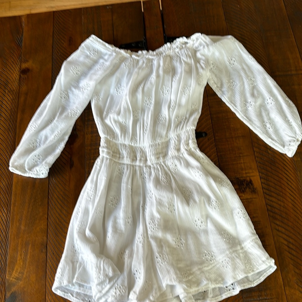 Hollister White Off-the-Shoulder Eyelet Long Sleeve Dress